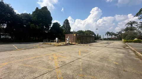 82A Merino Avenue, City Deep - Yard - 5200m² (12)